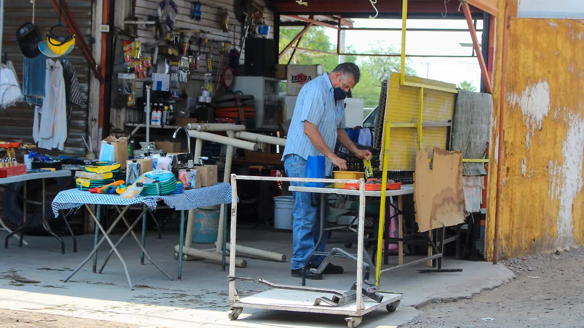 tianguis-hector-espino-comerciantes 5